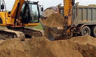 Выкопать яму экскаватором в Санкт-Петербурге от 948 руб. - ГОСТСТРОЙ
